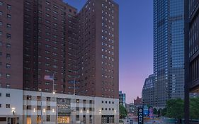 Doubletree By Hilton Hotel & Suites Pittsburgh Downtown